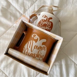 Mama & Baby Pumpkin Large and Small Mugs Set